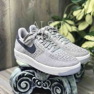 nike air force 1 flyknit low grey